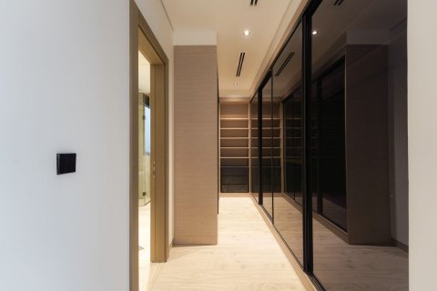 Komerční nemovitost na Yas Island, Abu Dhabi, SAE 6 ložnice, 854 m² Č.: 593944 - fotografie 11