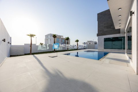 Propriété commerciale à vendre à  Yas Island, Abu Dhabi, EAU 707 m2 № 593943 - photo 15