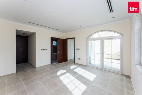 Vilë në Dubai, Emiratet e Bashkuara Arabe 3 dhoma gjumi, 676 m2. № 551434 - Foto 17
