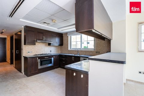 Vilë në Dubai, Emiratet e Bashkuara Arabe 3 dhoma gjumi, 676 m2. № 551434 - Foto 8