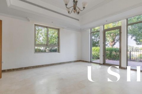 Vila v Jumeirah Islands, Dubai, SAE 4 ložnice, 1025 m² Č.: 629134 - fotografie 5