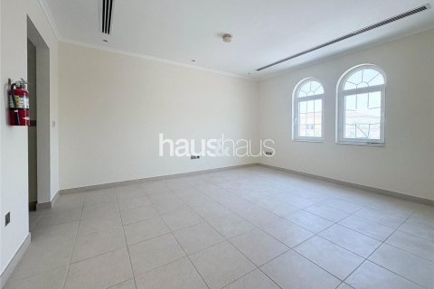 Vila v Jumeirah Park, Dubai, SAE 3 ložnice, 328 m² Č.: 625188 - fotografie 6