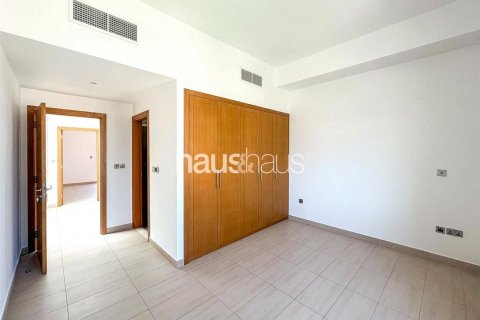 Villa in Jumeirah Park, Dubai, UAE 4 bedrooms, 386 sq.m. № 625187 - photo 12
