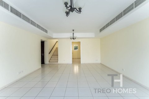Vilë në The Springs, Dubai, Emiratet e Bashkuara Arabe 3 dhoma gjumi, 228 m2. № 597643 - Foto 4