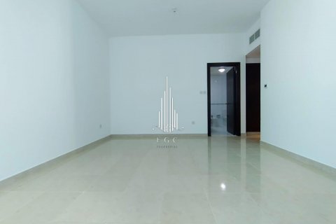 Appartement à louer à Hamdan Street, Abu Dhabi, EAU 3 chambres, 213.7 m2 № 576054 - photo 16