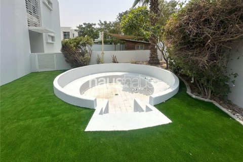Mudon, Dubai, संयुक्त अरब अमीरात में टाउनहाउस, 4 बेडरूम, 530 वर्ग मीटर, संख्या 626445 - फ़ोटो 4