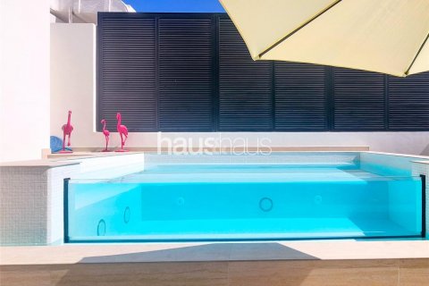 Jumeirah Village Circle, Dubai, UAE의 임대용 아파트 침실 3개, 213제곱미터 번호 626444 - 사진 1