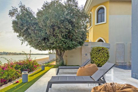 Vila di Palm Jumeirah, Dubai, UEA 4 kamar tidur, 465 m2 nomor 586511 - foto 21
