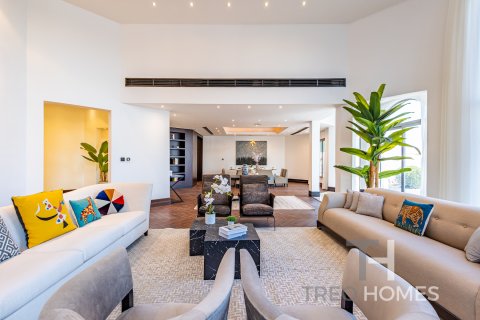 Vila di Palm Jumeirah, Dubai, UEA 4 kamar tidur, 465 m2 nomor 586511 - foto 4