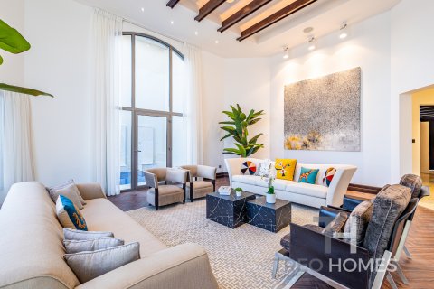 Vila di Palm Jumeirah, Dubai, UEA 4 kamar tidur, 465 m2 nomor 586511 - foto 5