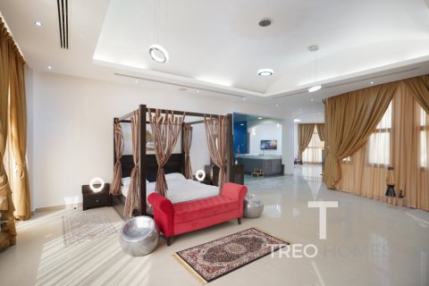 Vila v Emirates Hills, Dubai, SAE 7 ložnice, 1724 m² Č.: 586508 - fotografie 15