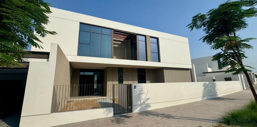 阿联酋 Dubai Al Furjan 别墅 5 卧, 666 平方米 , 编号 589447