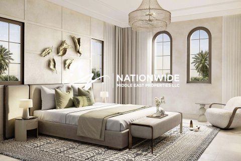 Vilë në Abu Dhabi, Emiratet e Bashkuara Arabe 3 dhoma gjumi, 254 m2. № 605471 - Foto 6