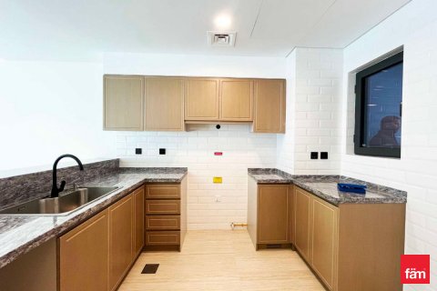 Townhouse sa Dubai, UAE 4 silid-tulugan, 144 sq.m. № 621638 - larawan 4