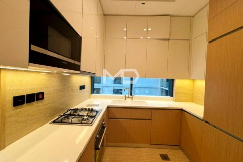 Apartmen di Al Reem Island, Abu Dhabi, UAE 2 bilik tidur, 125.2 meter persegi № 555457 - foto 6