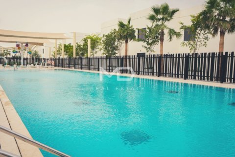 Kamienica do wynajęcia w Yas Island, Abu Dhabi, ZEA 3 sypialnie, 168 mkw., nr 555456 - zdjęcie 15