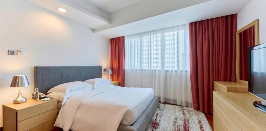Apartament në Dubai, Emiratet e Bashkuara Arabe 1 dhomë gjumi, 90 m2. № 622056
