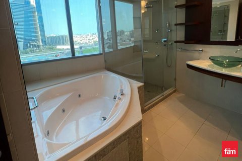 Apartament në Dubai, Emiratet e Bashkuara Arabe 1 dhomë gjumi, 90 m2. № 622056 - Foto 10