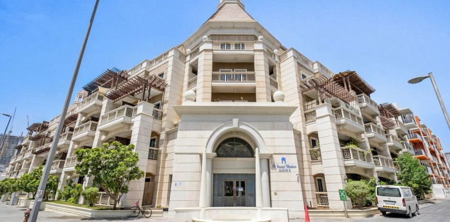 Byt v Dubai, SAE 3 ložnice, 267.8 m² Č.: 622061