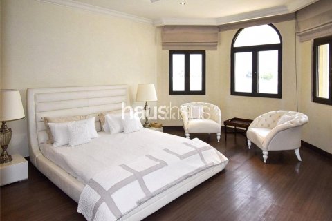 Villa te huur in Palm Jumeirah, Dubai, VAE 4 slaapkamers, 372 vr.m., nr 626582 - foto 5