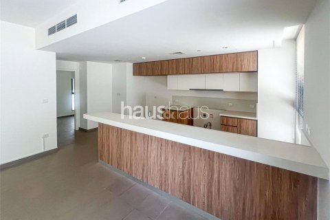Adosado en alquiler en Dubai Hills Estate, Dubai, EAU 3 dormitorios, 253 m2 № 626577 - foto 4