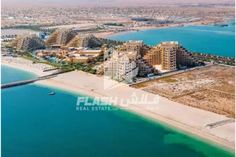 Apartmen di Al Marjan Island, Ras Al Khaimah, UAE 1 bilik tidur, 81.3 meter persegi № 611665 - foto 14