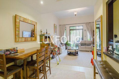 Apartment in Old Town, Dubai, UAE 2 bedrooms, 120 sq.m. № 627554 - photo 4