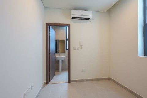 Commercial property on the Saadiyat Island, Abu Dhabi, UAE 4 bedrooms, 537 sq.m. № 594104 - photo 12