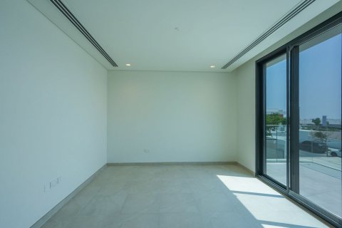 Commercial property on the Saadiyat Island, Abu Dhabi, UAE 4 bedrooms, 537 sq.m. № 594104 - photo 15