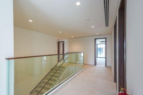 Commercial property on the Saadiyat Island, Abu Dhabi, UAE 4 bedrooms, 537 sq.m. № 594104 - photo 10