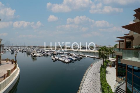 Apartament në Palm Jumeirah, Dubai, Emiratet e Bashkuara Arabe 1 dhomë, 51 m2. № 628031 - Foto 1