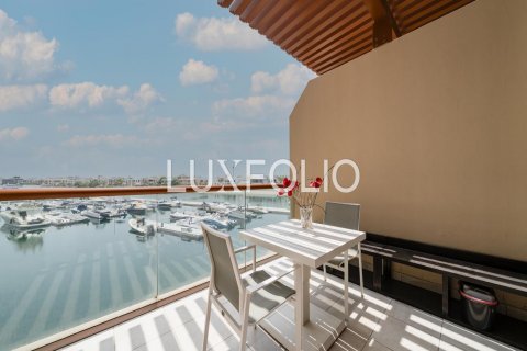 Apartament në Palm Jumeirah, Dubai, Emiratet e Bashkuara Arabe 1 dhomë, 51 m2. № 628031 - Foto 2