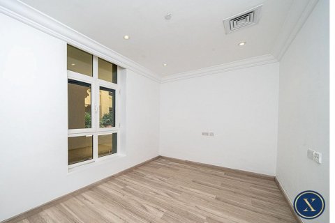 Apartment in Downtown Dubai (Downtown Burj Dubai), UAE 2 bedrooms, 188 sq.m. № 627557 - photo 9