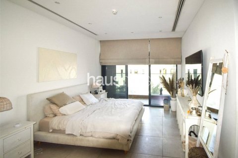 Shtëpi në qytet në Jumeirah Golf Estates, Dubai, Emiratet e Bashkuara Arabe 4 dhoma gjumi, 320 m2. № 626895 - Foto 6