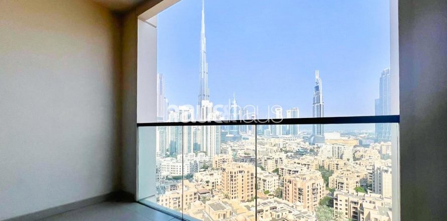 Apartment in Downtown Dubai (Downtown Burj Dubai), Dubai, UAE 2 bedrooms, 120 sq.m. № 626896