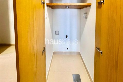 Apartment in Downtown Dubai (Downtown Burj Dubai), Dubai, UAE 2 bedrooms, 120 sq.m. № 626896 - photo 9