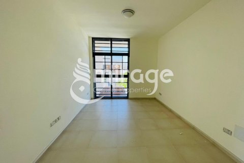 Villa on the Yas Island, Abu Dhabi, UAE 4 bedrooms, 675.4 sq.m. № 550242 - photo 11