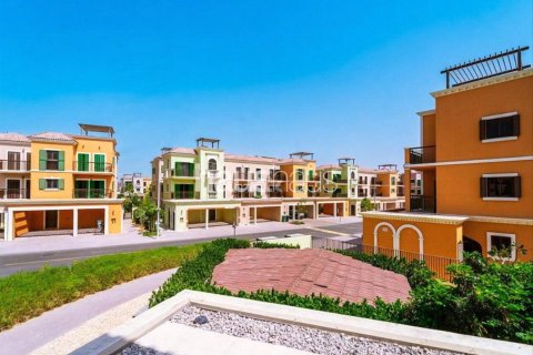 Jumeirah、Dubai、UAE にあるタウンハウス販売中 5ベッドルーム、686 m2、No625707 - 写真 9
