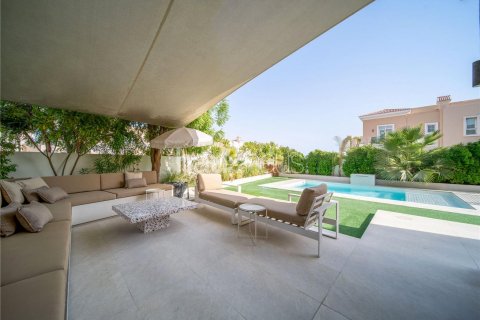 Villa in Arabian Ranches, Dubai, UAE 3 bedrooms, 279 sq.m. № 625845 - photo 9