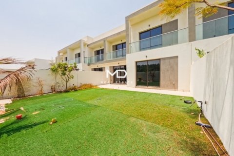 Müüa villa on the Yas Island, Abu Dhabi, AÜE: 4 magamistoaga, 354.8 m² Nr 555514 - pilt 29