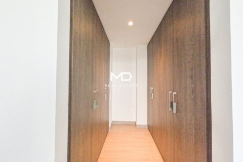 Müüa villa on the Yas Island, Abu Dhabi, AÜE: 4 magamistoaga, 354.8 m² Nr 555514 - pilt 10