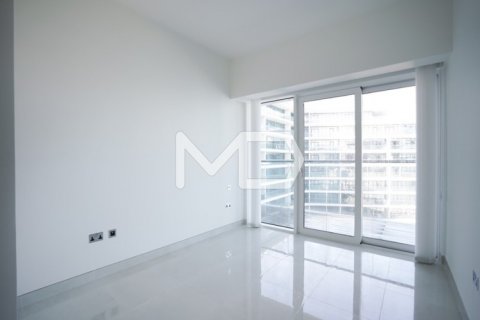 Appartamento in vendita a Al Raha Beach, Abu Dhabi, EAU 3 camere da letto, 220.9 mq. № 555503 - foto 14