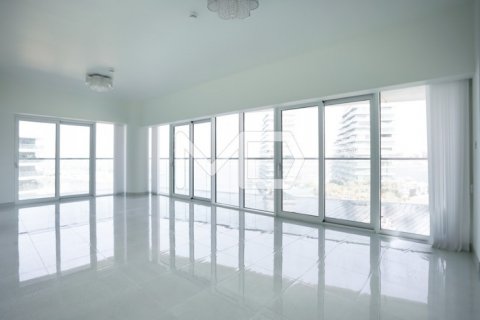 Appartamento in vendita a Al Raha Beach, Abu Dhabi, EAU 3 camere da letto, 220.9 mq. № 555503 - foto 3