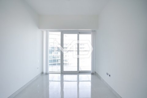 Appartamento in vendita a Al Raha Beach, Abu Dhabi, EAU 3 camere da letto, 220.9 mq. № 555503 - foto 9
