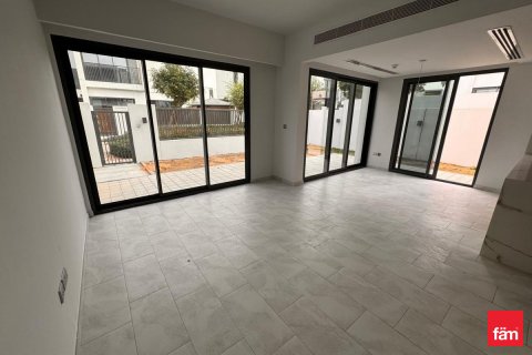 فيلا للإيجار في دبي، الإمارات العربية المتحدة 4 غرفة نوم ، 264.8 متر مربع ، رقم 450852 - صورة 9