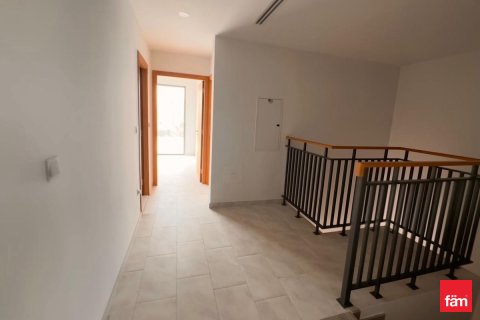 فيلا للإيجار في دبي، الإمارات العربية المتحدة 4 غرفة نوم ، 264.8 متر مربع ، رقم 450852 - صورة 15