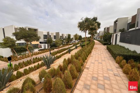 Villa para arrendamento em Dubai, EAU 4 quartos, 264.8 m2 № 450852 - foto 23