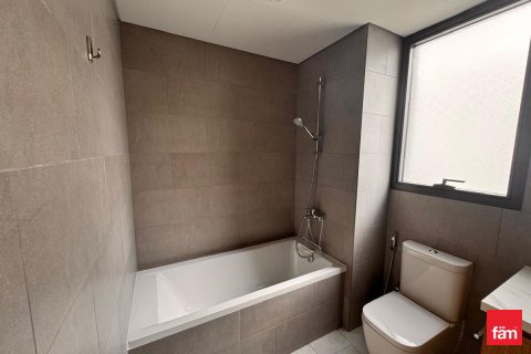 فيلا للإيجار في دبي، الإمارات العربية المتحدة 4 غرفة نوم ، 264.8 متر مربع ، رقم 450852 - صورة 27