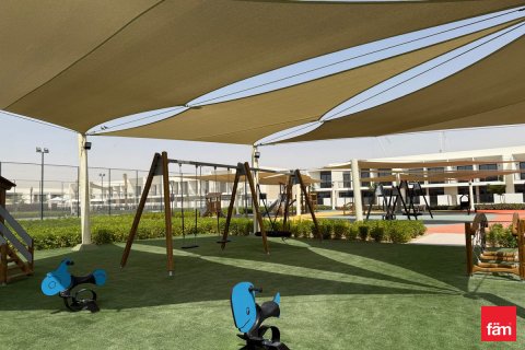 Townhouse in Town Square, Dubai, UAE 4 bedrooms, 315.4 sq.m. № 622616 - photo 21