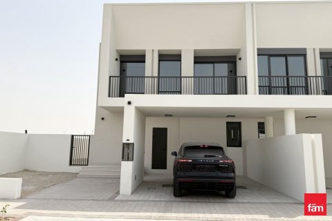 Townhouse in Town Square, Dubai, UAE 4 bedrooms, 315.4 sq.m. № 622616 - photo 1